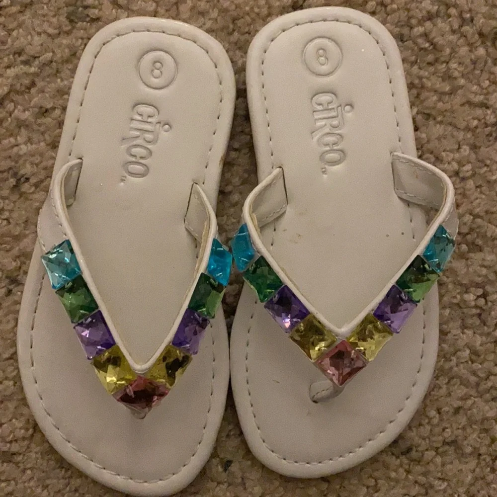 Toddler flip flops